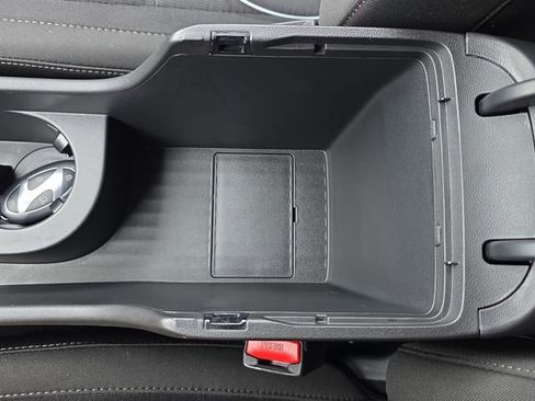 New 2026 Hyundai Kona SE image 17