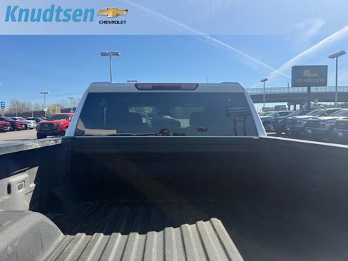 Used 2022 Chevrolet Silverado 1500 W/T w/ WT Value Package image 16