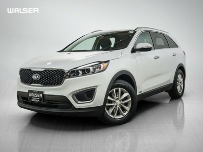 Used 2017 Kia Sorento AWD w/ LX Convenience Package