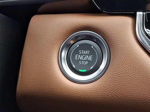New 2026 GMC Canyon AT4 AWD/4WD image 13