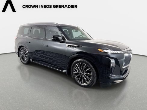 Used 2026 INFINITI QX80 Autograph w/ Premium Cargo Package AWD/4WD image 3