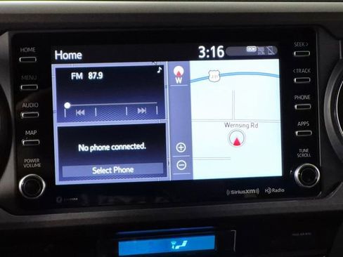 Used 2022 Toyota Tacoma TRD Sport w/ Advanced Technology Package image 20