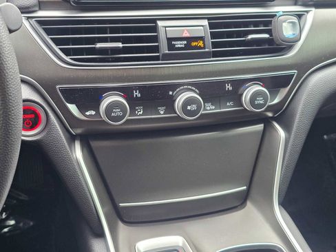 Used 2022 Honda Accord Hybrid image 24