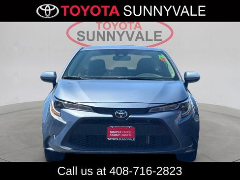 Used 2020 Toyota Corolla LE FWD image 11