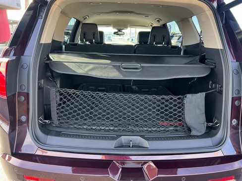 Used 2018 GMC Acadia Denali w/ LPO, Cargo Package image 20