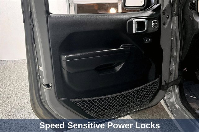 Used 2020 Jeep Wrangler Unlimited Sport w/ Cold Weather Group AWD/4WD image 26