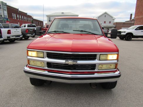 Used 2000 Chevrolet Silverado 2500 4x4 Regular Cab w/ Comfort & Convenience Pkg image 8