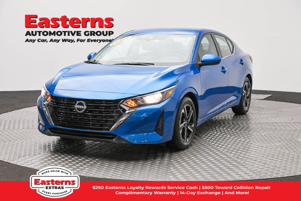 Used 2024 Nissan Sentra SV FWD image 1