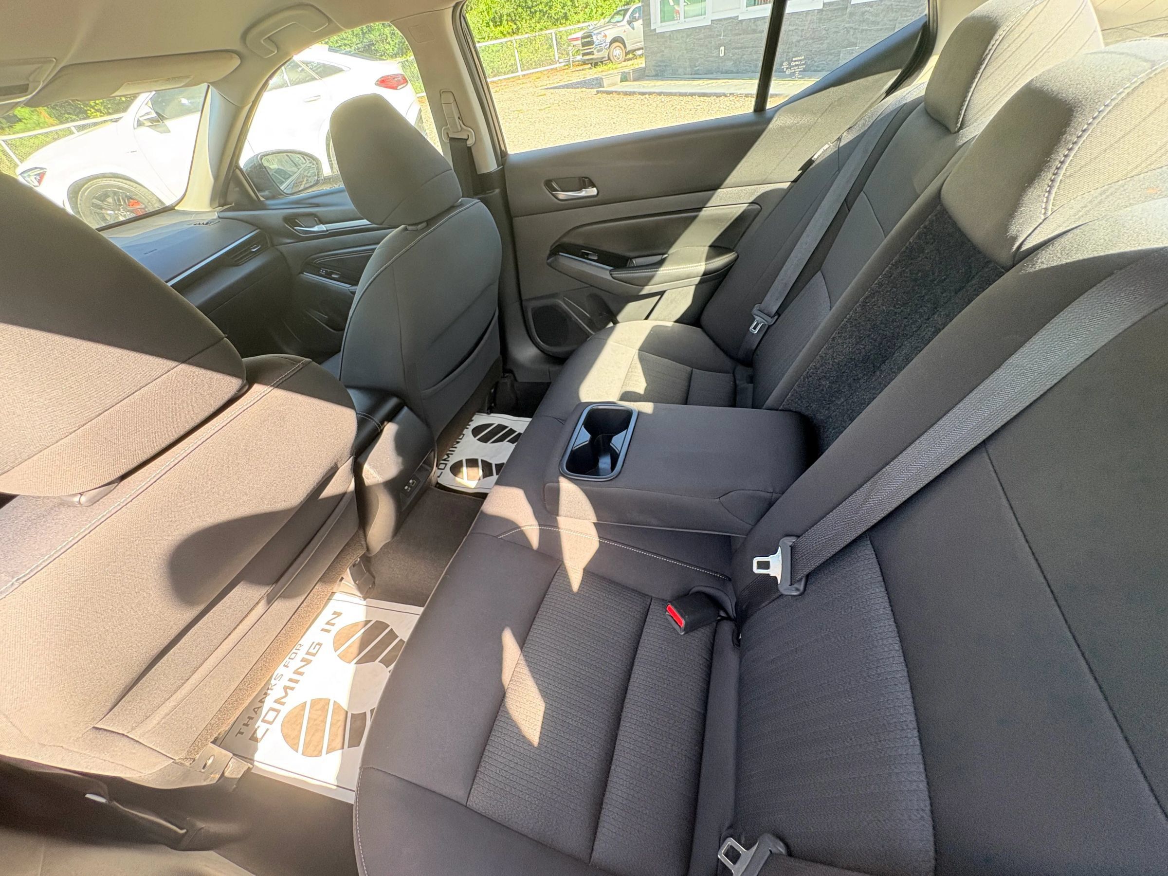 Used 2021 Nissan Altima 2.5 SV FWD image 11