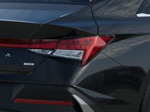 New 2026 Hyundai Elantra Limited FWD image 49