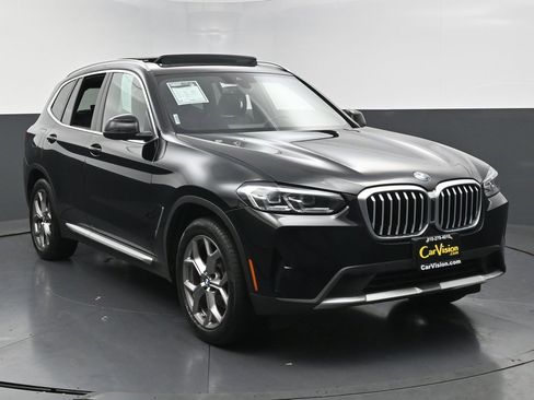 Used 2023 BMW X3 xDrive30i image 3
