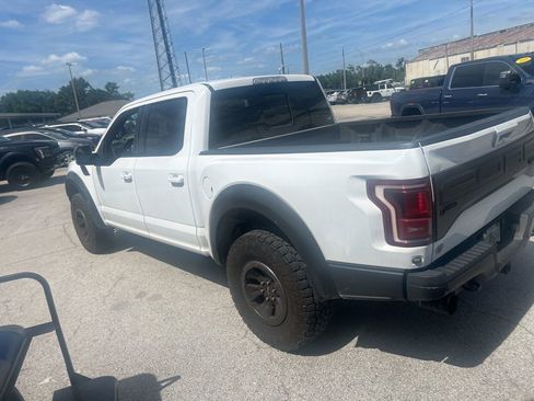 Used 2017 Ford F150 Raptor w/ Equipment Group 802A Luxury image 4