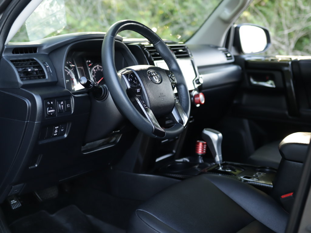 Used 2022 Toyota 4Runner TRD Off-Road Premium w/ TRD Black Wheel Package (TMS) AWD/4WD image 9
