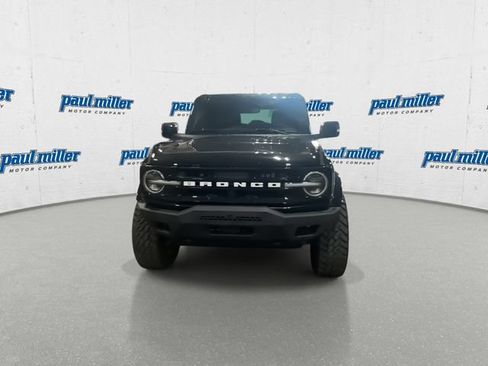 Used 2025 Ford Bronco Outer Banks AWD/4WD image 6