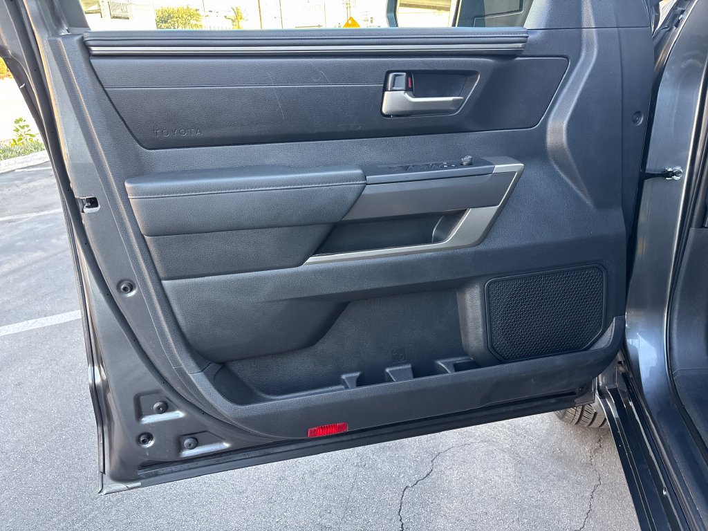 Used 2025 Toyota Tundra SR5 AWD/4WD image 10