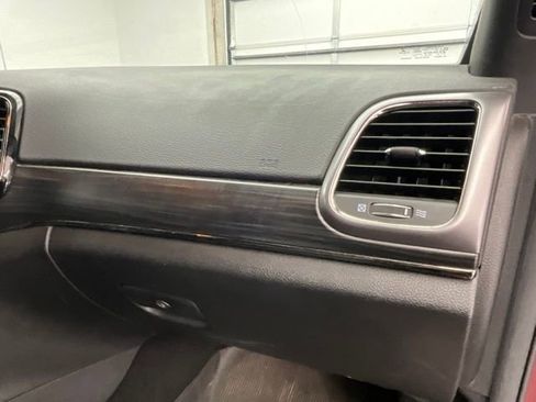 Used 2019 Jeep Grand Cherokee Limited X image 11