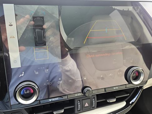 Certified 2025 Lexus NX 350h 350h Luxury w/ Rear Seat Package image 17