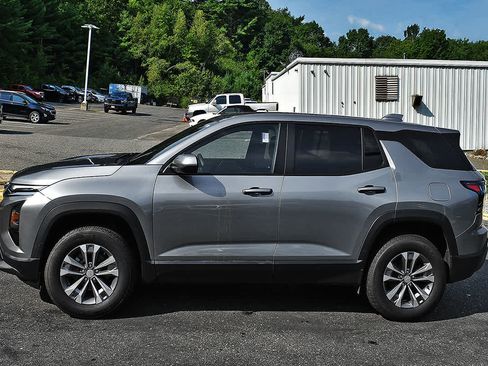 Used 2026 Chevrolet Equinox LT AWD/4WD image 4