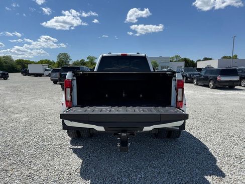 Used 2020 Ford F450 Limited w/ FX4 Off-Road Package AWD/4WD image 11