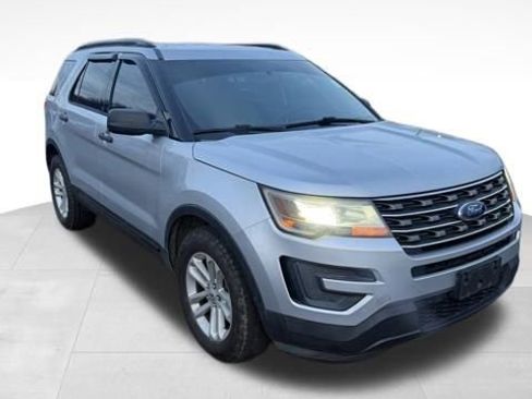 Used 2016 Ford Explorer 4WD image 1