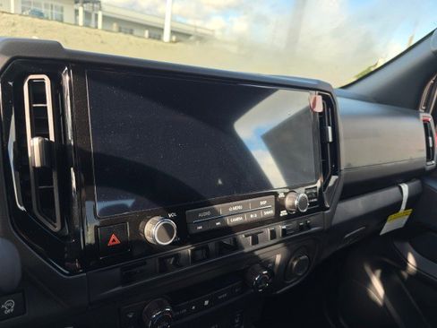 New 2026 Nissan Frontier SV w/ SV Convenience Package image 36