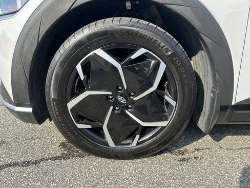 Certified 2023 Hyundai Ioniq 5 SEL AWD/4WD image 12