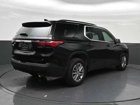 Used 2024 Chevrolet Traverse LT FWD image 5