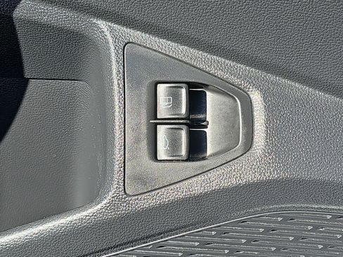 Used 2022 Volkswagen Jetta Sport FWD image 31