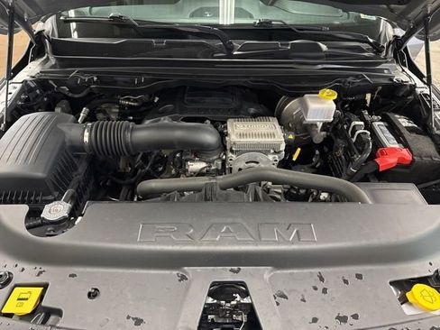 Used 2023 RAM 1500 Laramie AWD/4WD image 29