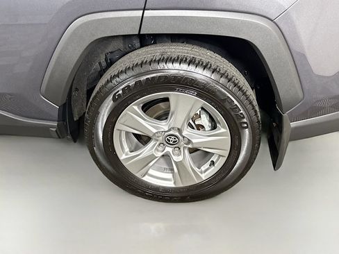 Certified 2025 Toyota RAV4 XLE AWD/4WD image 34