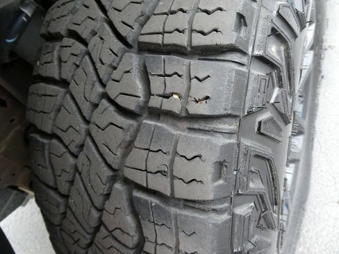 Certified 2024 Chevrolet Silverado 1500 LT Trail Boss w/ Convenience Package II image 11