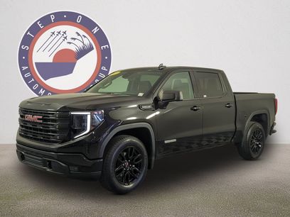 Used 2023 GMC Sierra 1500 Elevation w/ Preferred Package
