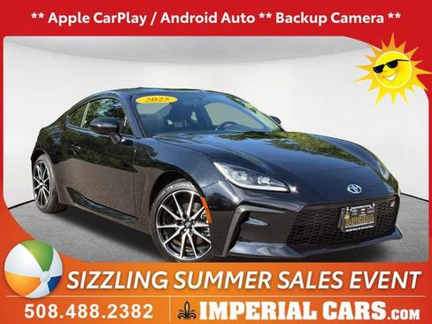 Used 2025 Toyota GR86 w/ ALL Weather Mat Package (TMS) RWD image 1