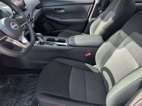 Used 2025 Nissan Sentra SV FWD image 24