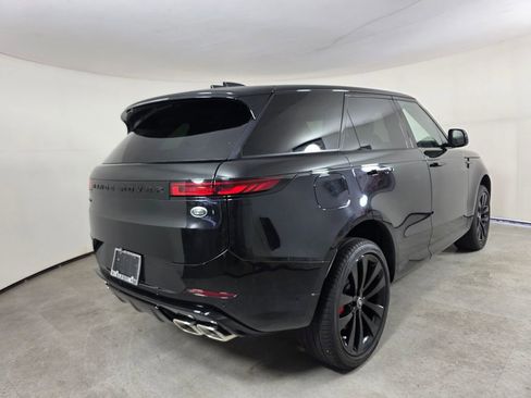 Used 2023 Land Rover Range Rover Sport First Edition AWD/4WD image 4