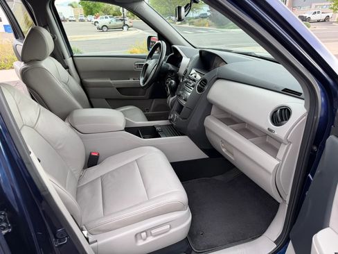 Used 2015 Honda Pilot Touring image 30