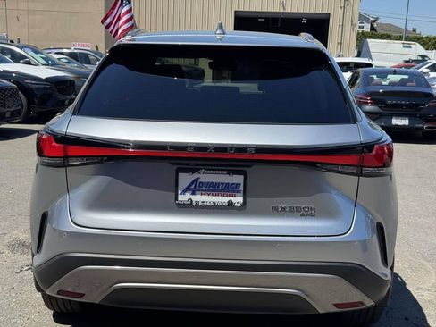Used 2024 Lexus RX 350h w/ Accessory Package (Z1) AWD/4WD image 9
