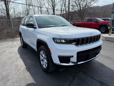 Used 2022 Jeep Grand Cherokee L Limited image 7