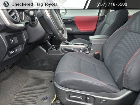 Used 2022 Toyota Tacoma SR5 image 19