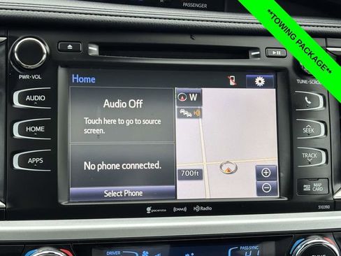 Used 2019 Toyota Highlander XLE image 16