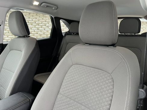 Certified 2021 Ford Escape SE w/ SE Sport Appearance Package image 11