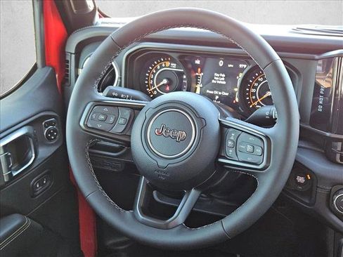New 2025 Jeep Gladiator Sport image 11