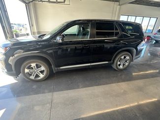 Used 2025 Honda Pilot EX-L video 1