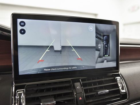 Used 2023 Lincoln Navigator Reserve image 20