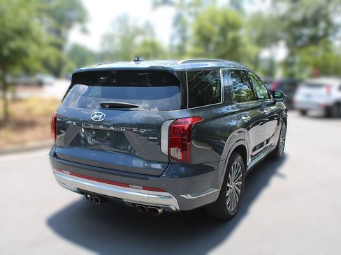 Used 2024 Hyundai Palisade Calligraphy AWD/4WD image 13
