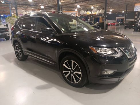 Used 2019 Nissan Rogue SL w/ Premium Package AWD/4WD image 8
