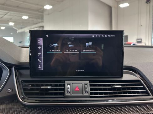 Used 2025 Audi SQ5 Premium Plus image 31