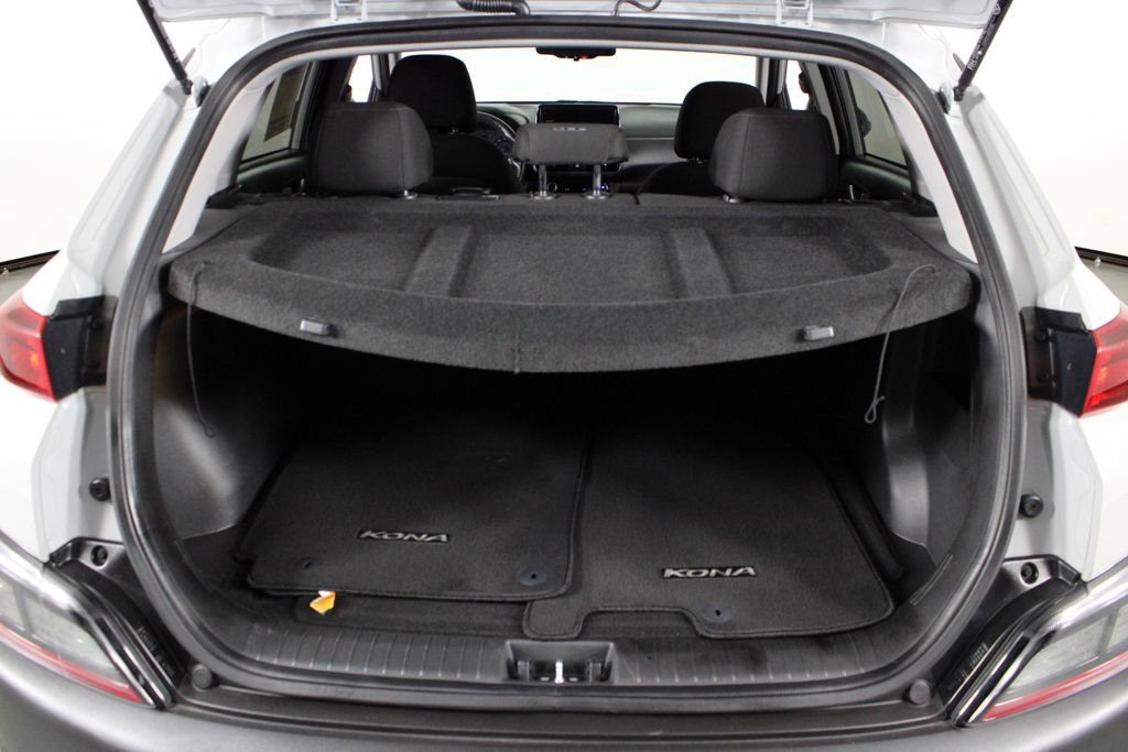 Certified 2023 Hyundai Kona SEL w/ Convenience Package FWD image 18