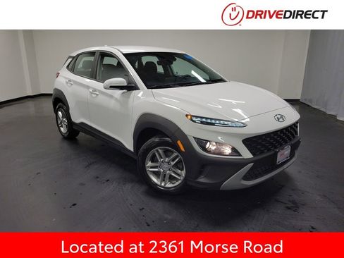 Used 2022 Hyundai Kona SE AWD/4WD image 1