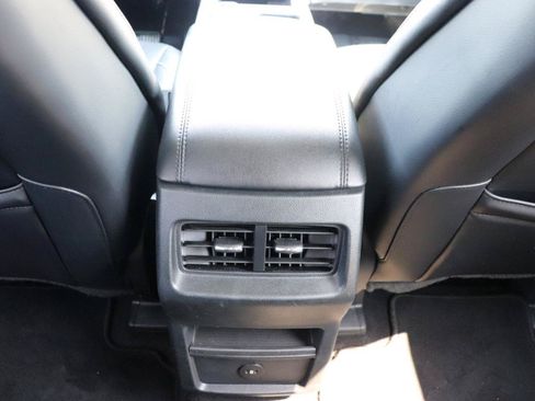 Used 2024 Ford Edge SEL AWD/4WD image 20